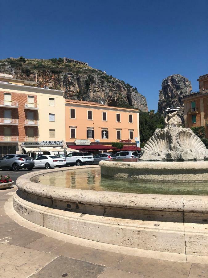 Central House Terracina Exterior foto